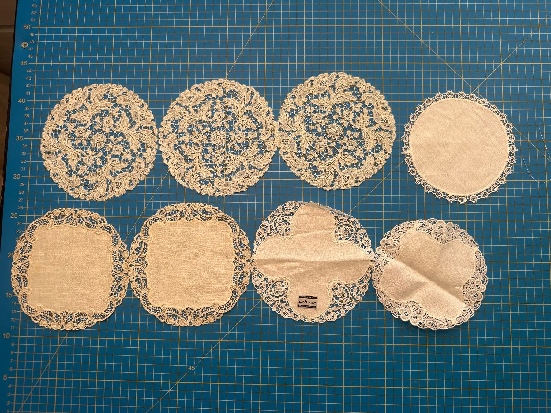 Tutte le decorazioni: GESTICKT DECO SET – Usato da Bottighofen venduto da M.O.L