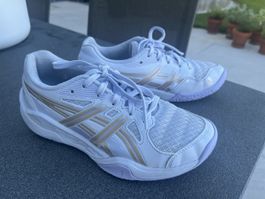 ASICS Hallenschuhe Lila Grösse 36 gebraucht