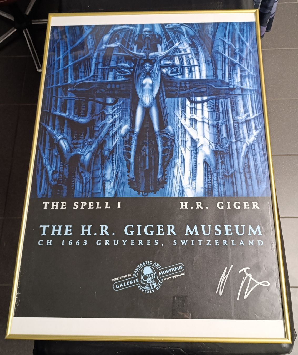 Foto & Immagini: H.R.Giger, Affiche signée par l'artiste – Usato da Avry-sur-Matran venduto da dav_nm5p