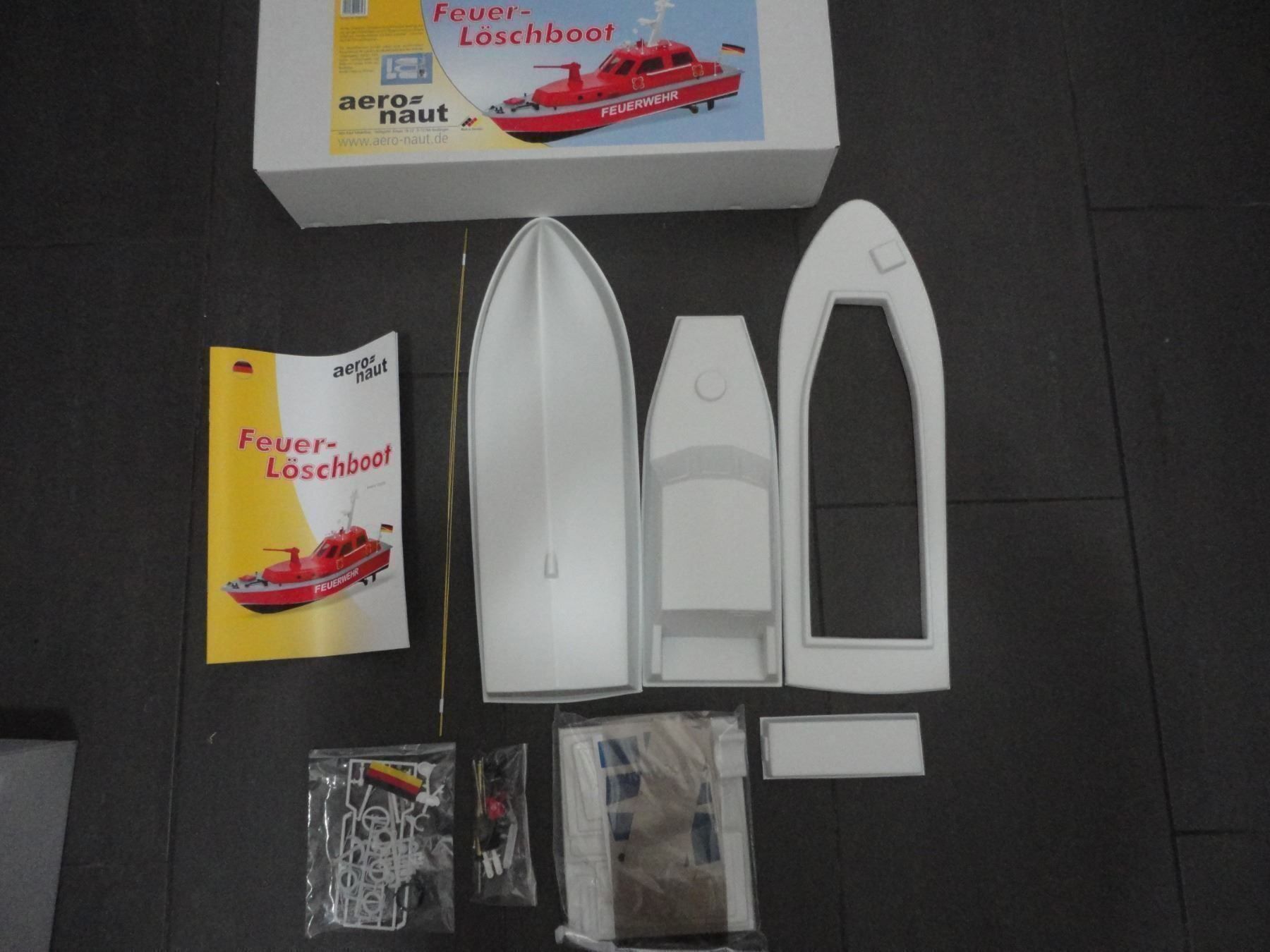 Modellismo RC: Feuerlöschboot Bausatz für Einsteiger – Nuovo e nell'imballaggio originale da Horgen venduto da RcModell 1