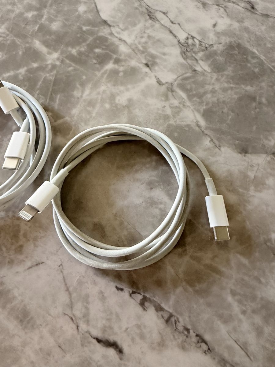 Apple Cavi: 2 x USB-C auf Lightning Original Apple Kabel  – Usato da Balgach venduto da ren_xy57 1