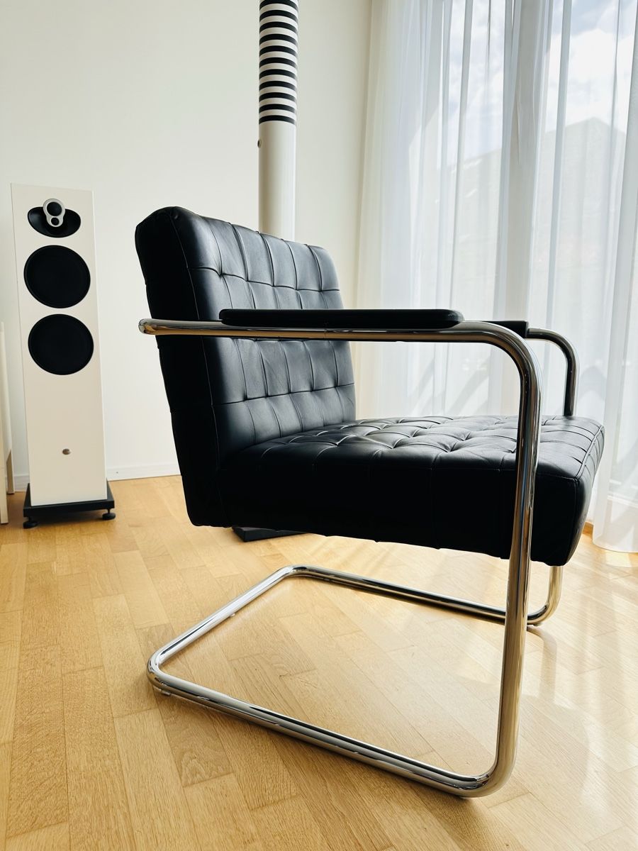 Poltrone: Freischwinger Ledersessel Bauhaus – Usato da Frauenfeld venduto da Jalwin 4