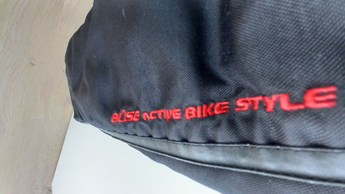 Pantaloni: Motorradhose Büse Damen Grösse 38 mit Protektoren – Usato da Murten venduto da Cheri23 3