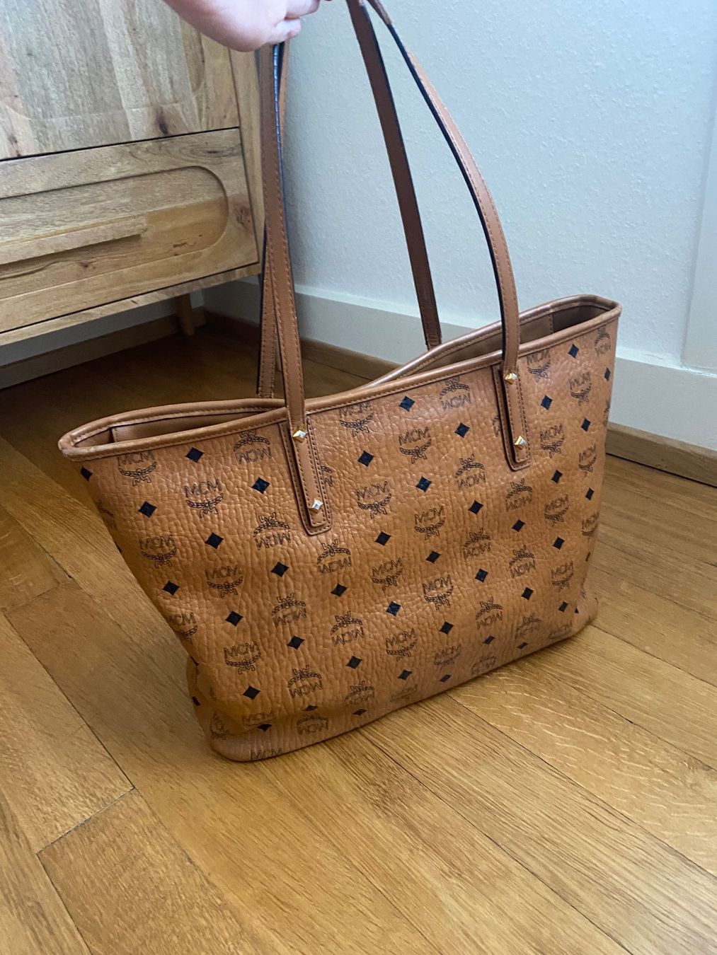 Mcm Taschen für Damen: MCM Shopper Cognac gross – Gebraucht aus Muttenz von Bugijeta 2