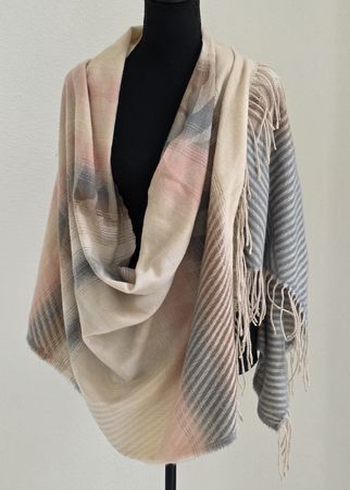 Stola Schal Damen Damenaccessoire mehrfarbig guter Zustand