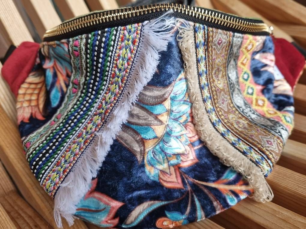 Taschen: Patchwork neue Bauchtasche, Tasche handmade Reuse Materials – Neu (gemäss Beschreibung) aus Binz von JoPra 3