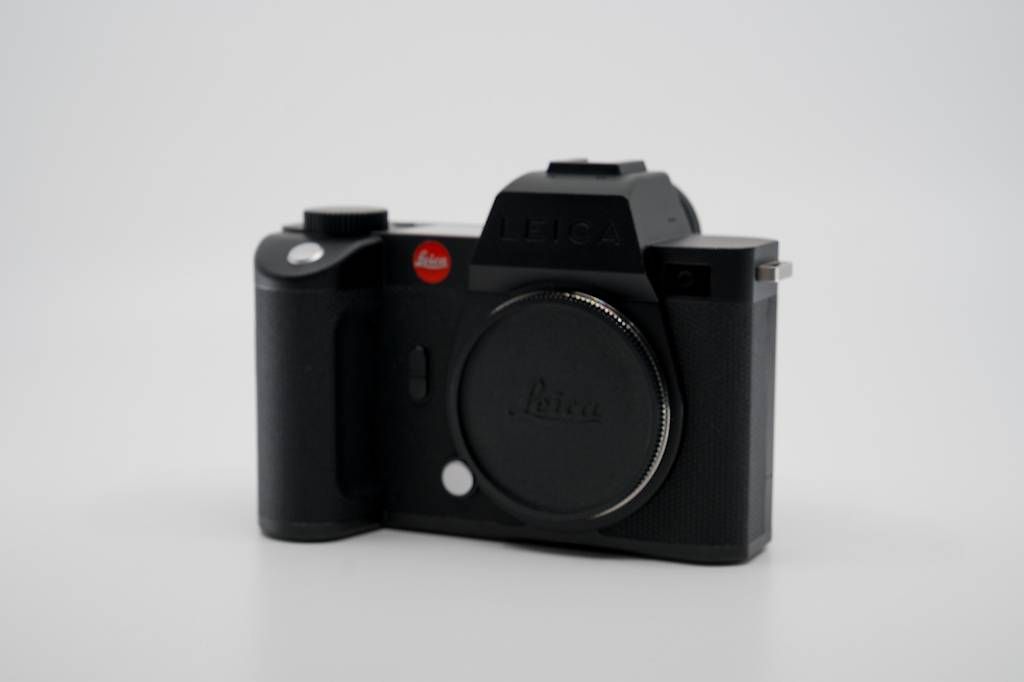 Leica Appareil photo: Leica SL2 Black + Akkus – D'occasion à Obfelden par toxilab 3