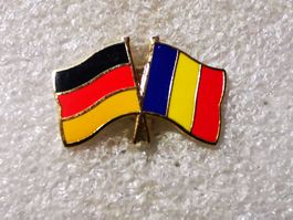 Ansteckpin 83: Flaggen
