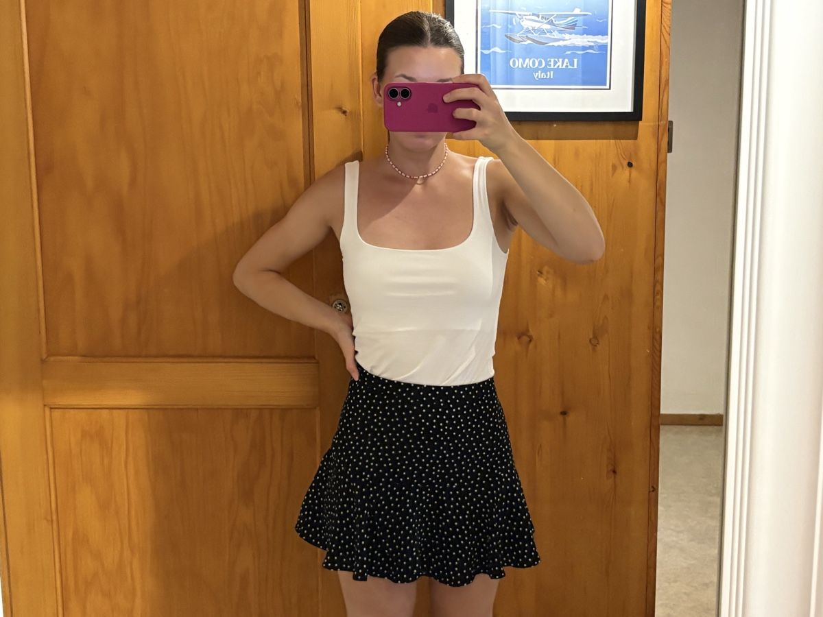 Stradivarius Jupes: Skirt  – D'occasion à Grindelwald par juliacieeslak 2
