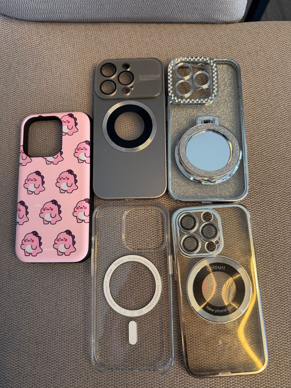 Cover & Protezioni schermo: iPhone 15 Pro Cases - 5 Stück – Usato da Wollerau venduto da Cora07 5