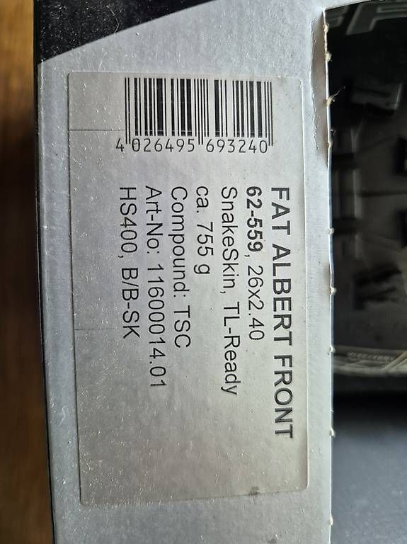 Pezzi di ricambio: Fat Albert front 26x2.40 NEU – Usato da Seuzach venduto da Muehlben 1