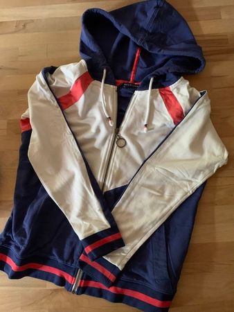 Beldona Kapuzenjacke Hose  Trainer  Gr. S -  🍟NP 200 Sfr