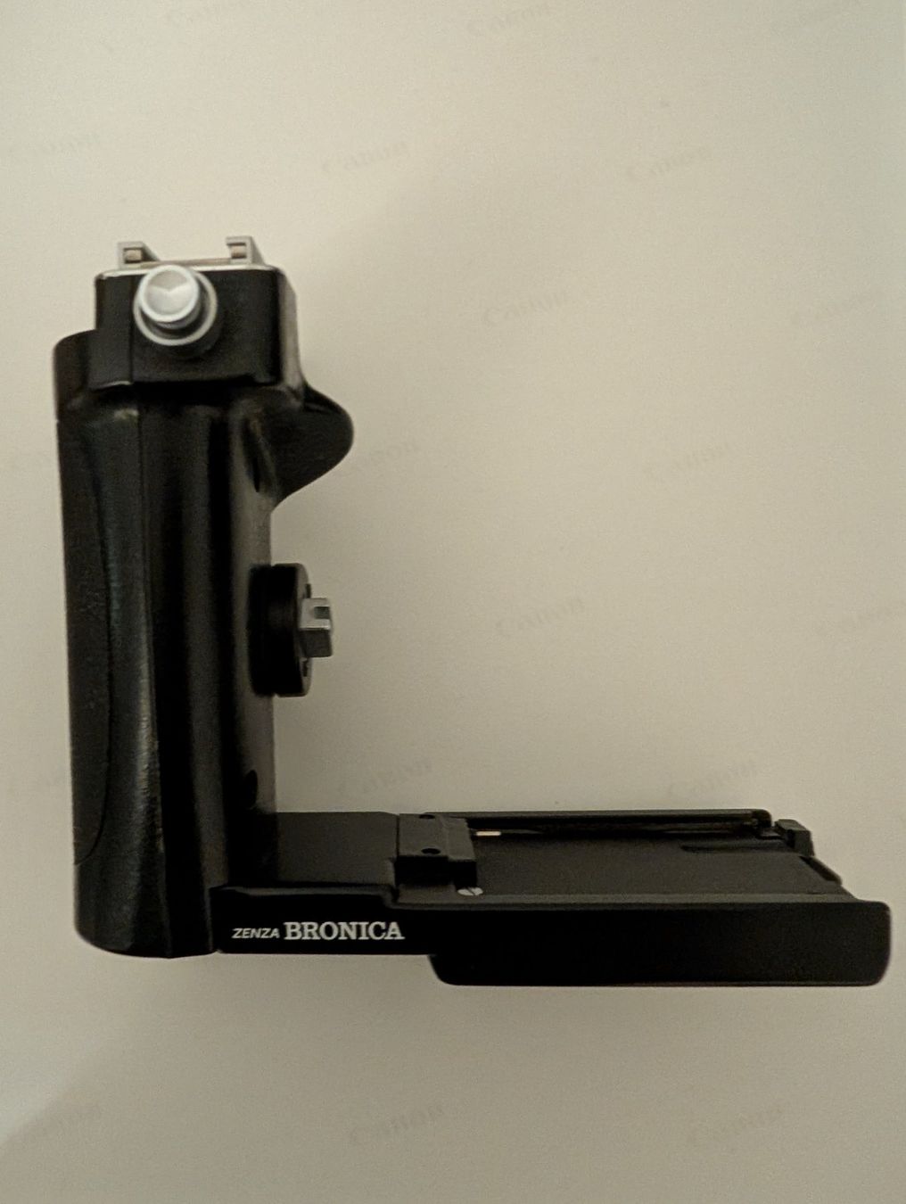 Zenza Bronica Griff für Mittelformatkamera (Gebraucht) in Mammern für ...