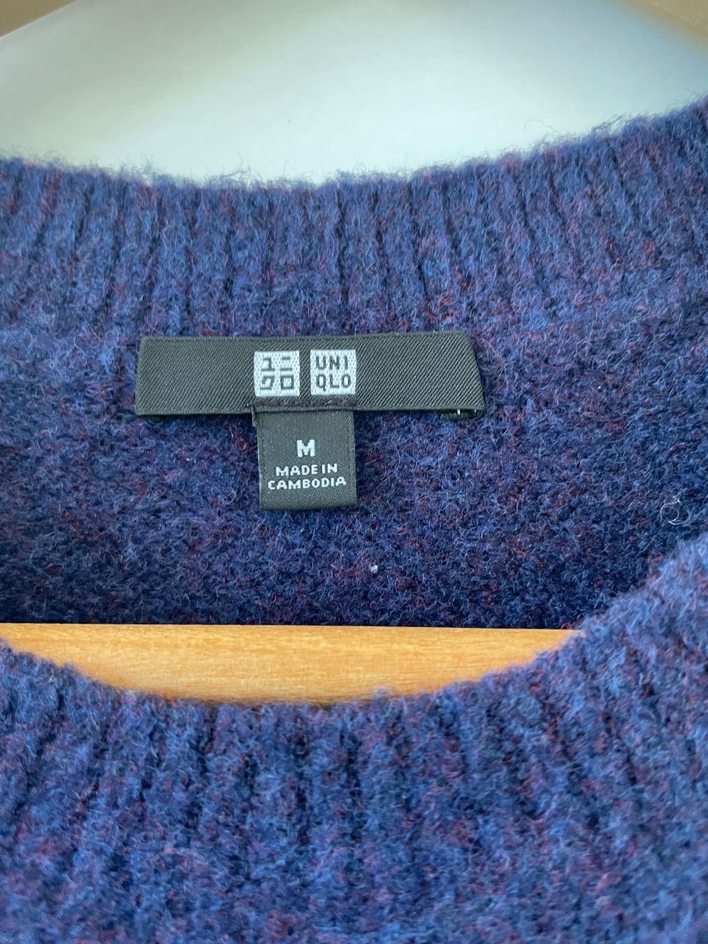 Uniqlo Pullover & Sweatshirts: Bequemer Uniqlo Pullover / Strickpullover Blau-Meliert Gr. M – Gebraucht aus Neukirch an der Thur von bee88 1