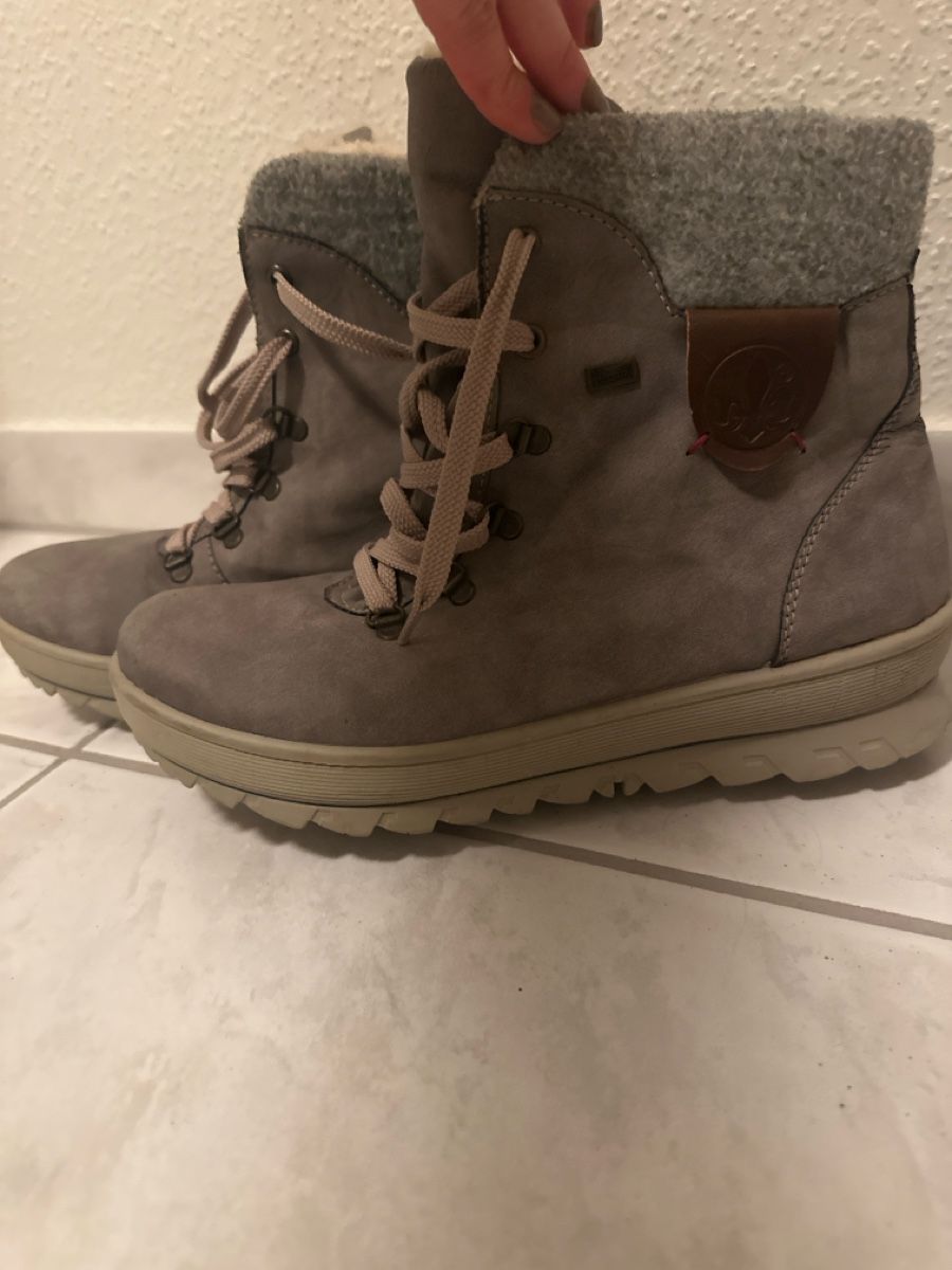 Rieker Scarpe da donna: Rieker Winterboots gefüttert Gr.41 – Usato da Zürich venduto da car_68nt