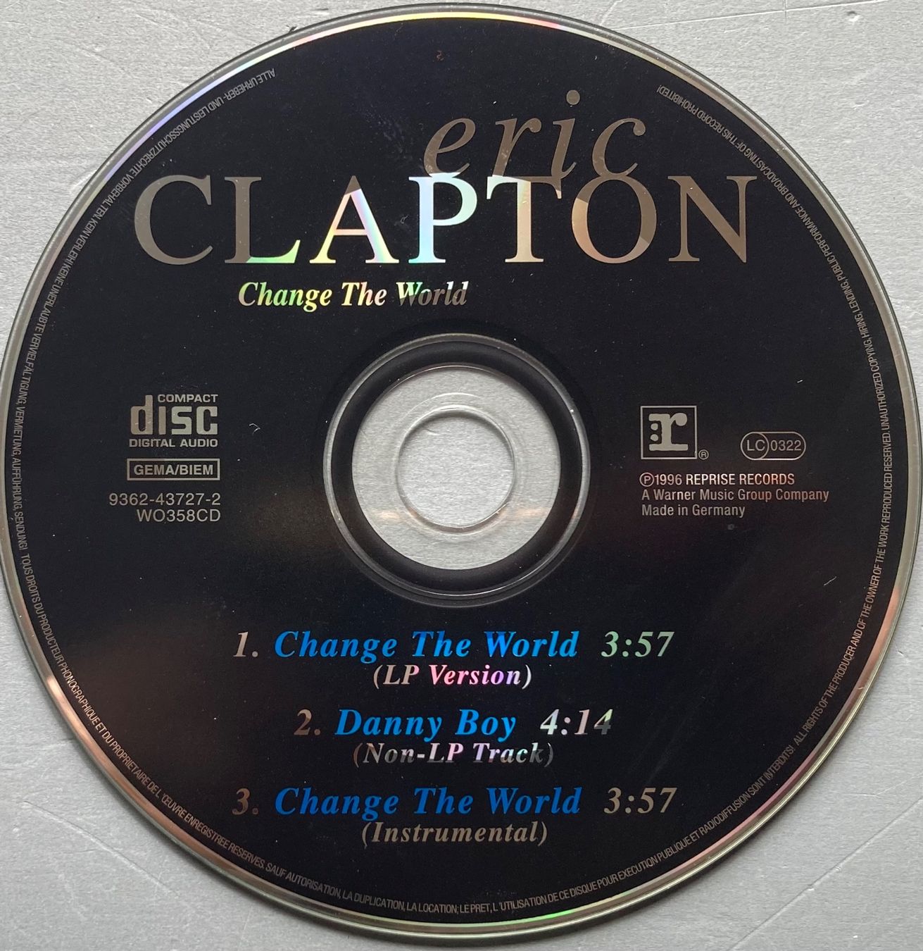 CDs: ERIC CLAPTON - CHANGE THE WORLD – D'occasion à Poliez-Pittet par Newtown-Records 1