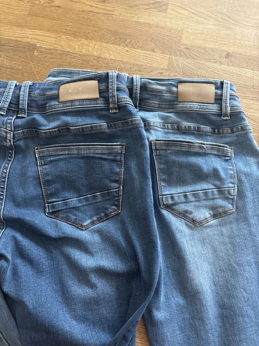 Jeans: Damen Jeans Grösse 38 hell + dunkelblau Chicoree  – Neu (gemäss Beschreibung) aus Berneck von SESSES 4