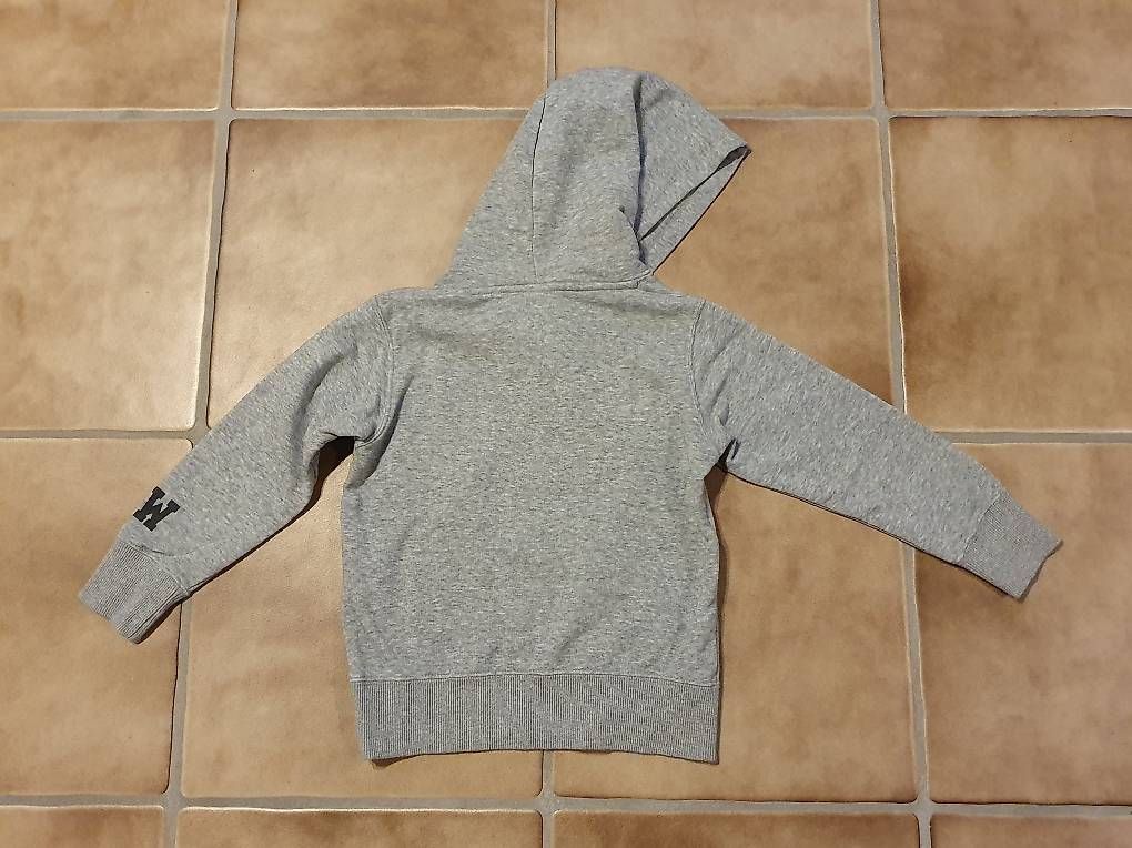 Pullover & Sweatshirts: Neu: Kapuzenpullover, Grösse 110 – Gebraucht aus Höri von Makumba2 3