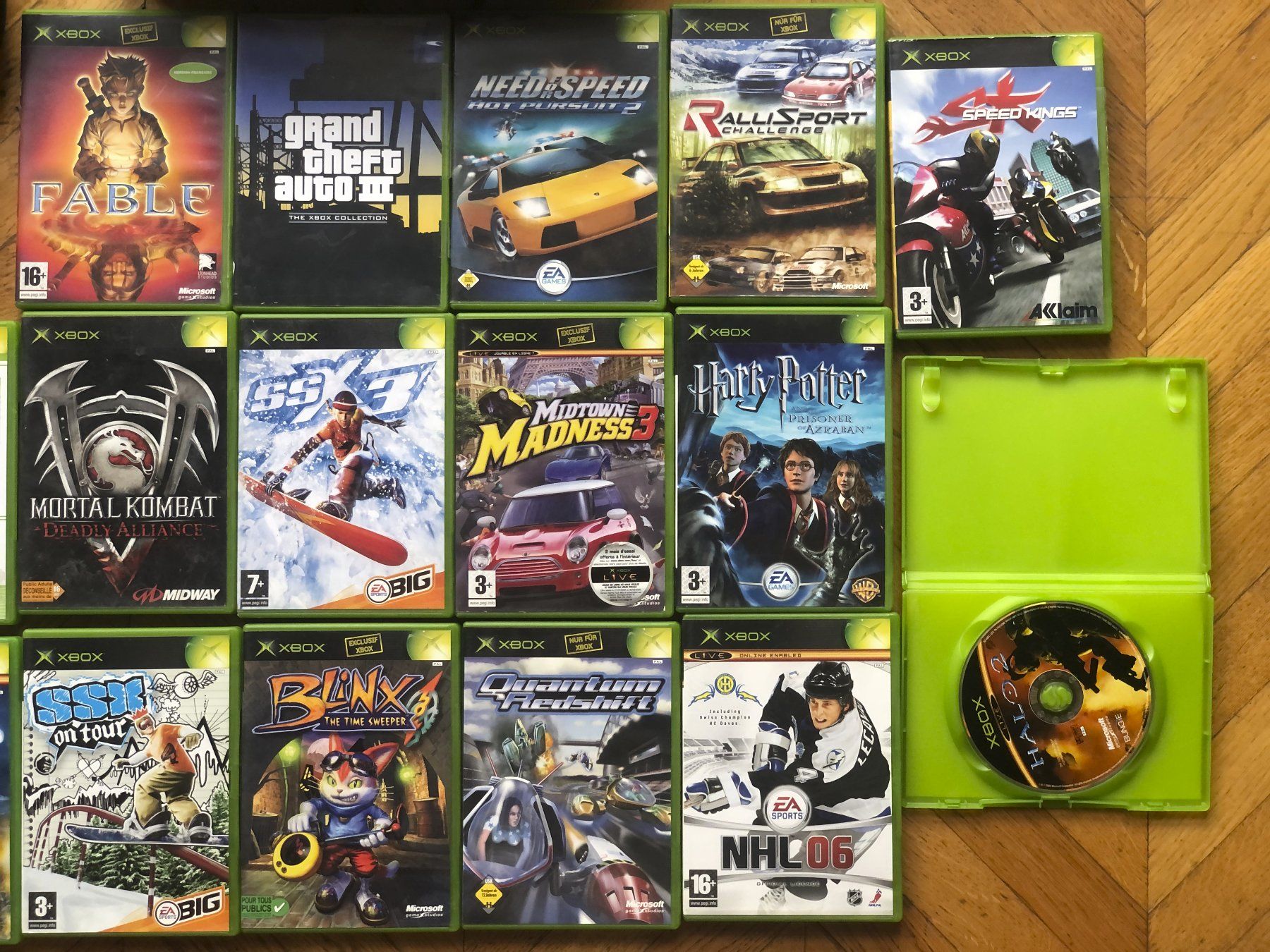 Microsoft Konsolen: XBOX CLASSIC ORIGINAL + GAMES – Gebraucht aus Zürich von  1