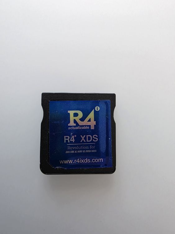 Carte R4 XDS Revolution pour Nintendo DS/DS Lite + MicroSD (Gebraucht ...
