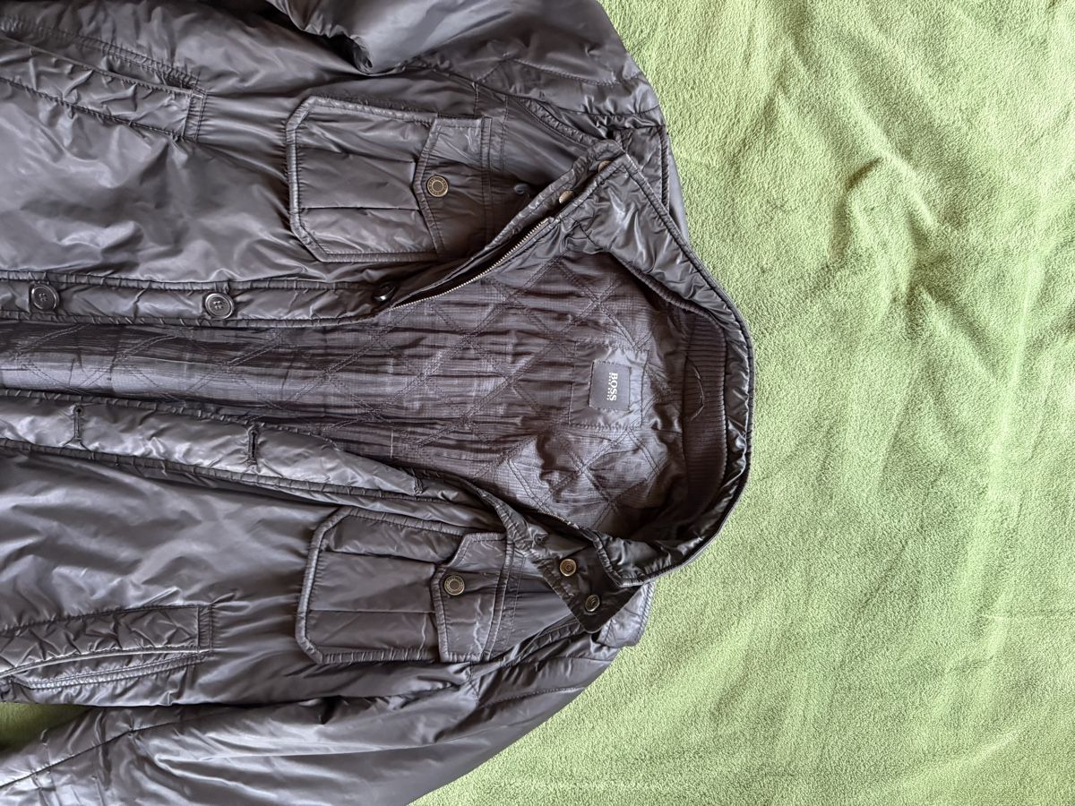 Hugo Boss Jacken: Boss jacke L top – Gebraucht aus Diepoldsau von rra_cy9l 4