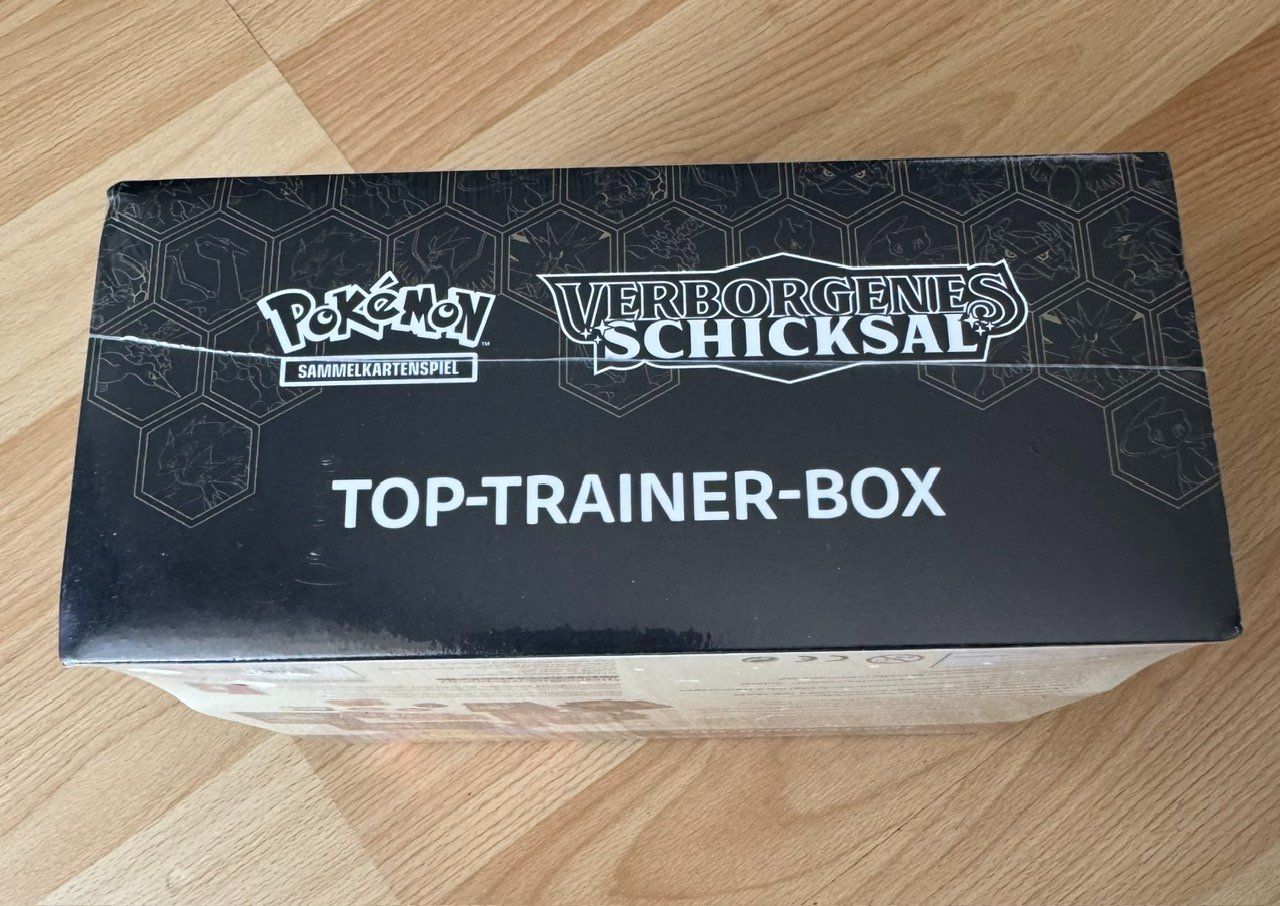 Pokémon Sammelbilder & Trading cards: Hidden Fates Elite Trainer Box – Neu und originalverpackt aus Matzendorf von HaiNakamoto 2