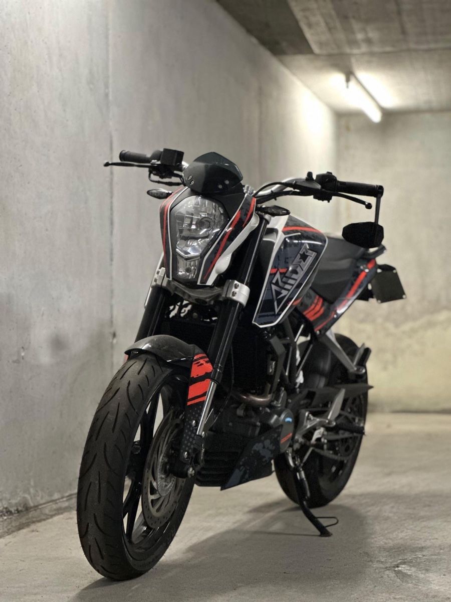 KTM Strada: KTM Duke 125, JG 2015 – Usato da Interlaken venduto da raphael26 5