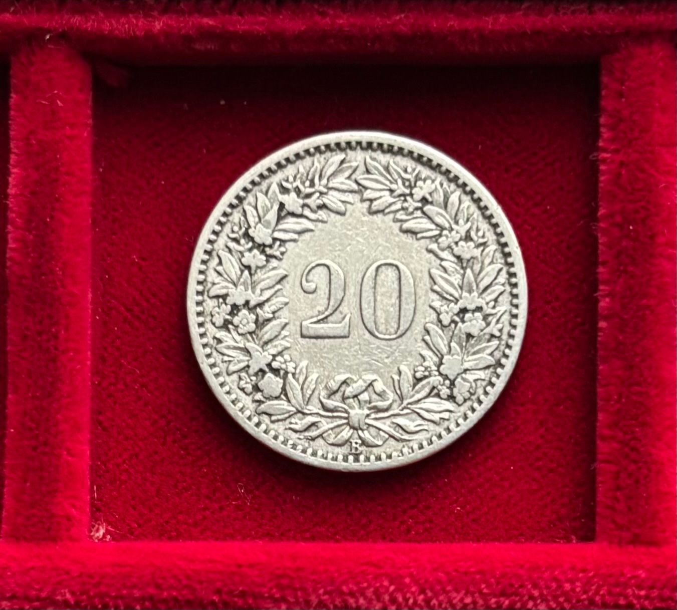 Tutti le monete: Schweiz 20 Rappen 1883 B - vzgl Libertaskopf – Usato da Speicher venduto da CH-Schatzkammer 3