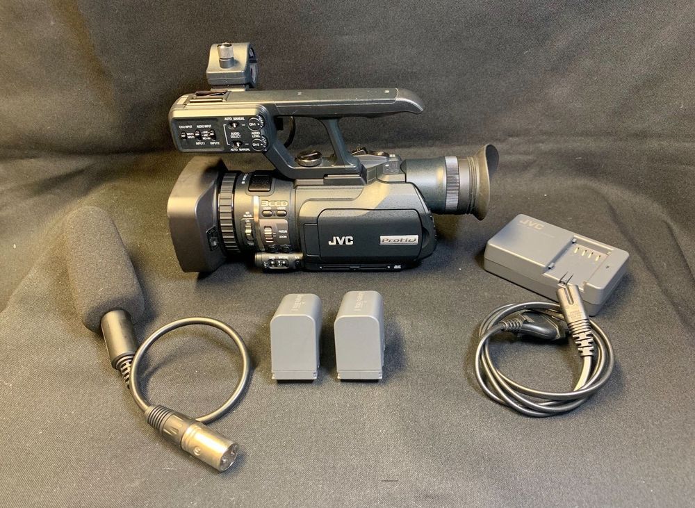 JVC GYHM100E Camcorder Kaufen auf Ricardo