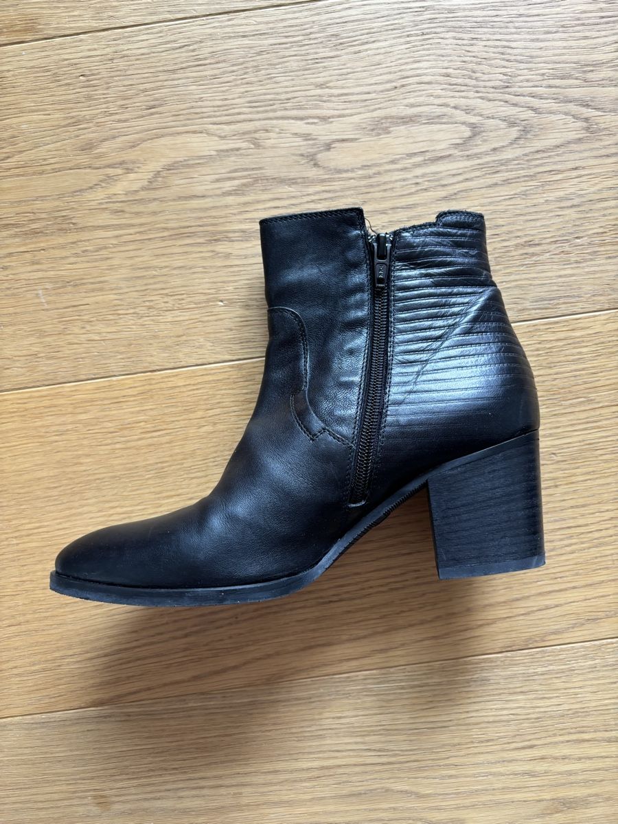 Damenschuhe: Donna Carolina Lederboots Gr. 36 – Neu (gemäss Beschreibung) aus Adliswil von M.Lau 1