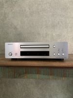 ONKYO CD Player C-1045 silber