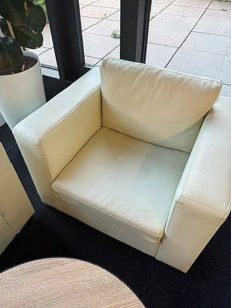 Poltrone: Sessel Leder creme – Usato da Glattpark(Opfikon) venduto da humanpro 2