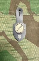 Schweizer Armee / Uniform / Militaria / Armee / Tenue A