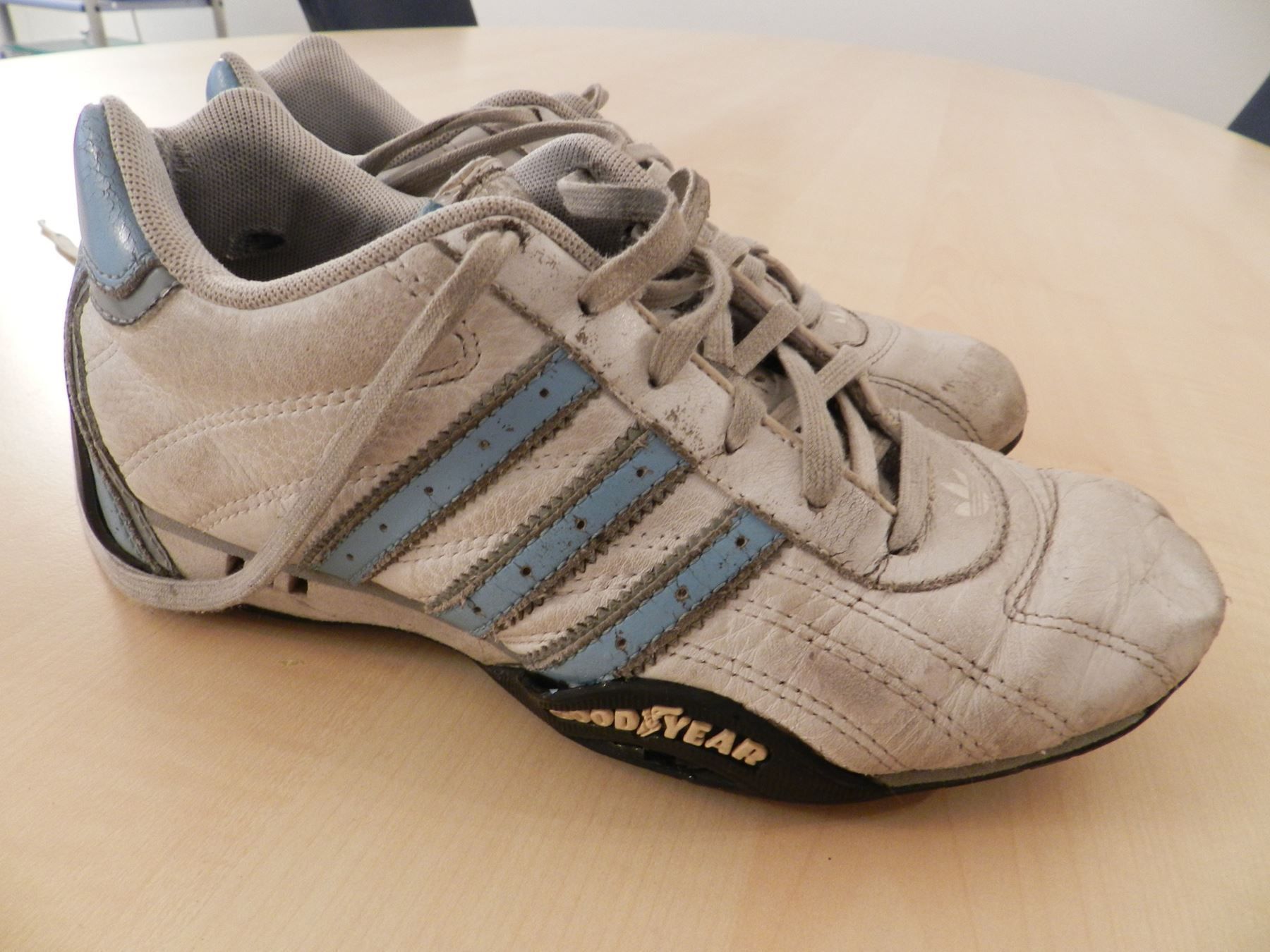 Adidas Scarpe da donna: Adidas Sneaker TEAM Gr. 36 2/3 – Usato da Hunzenschwil venduto da Fionab72
