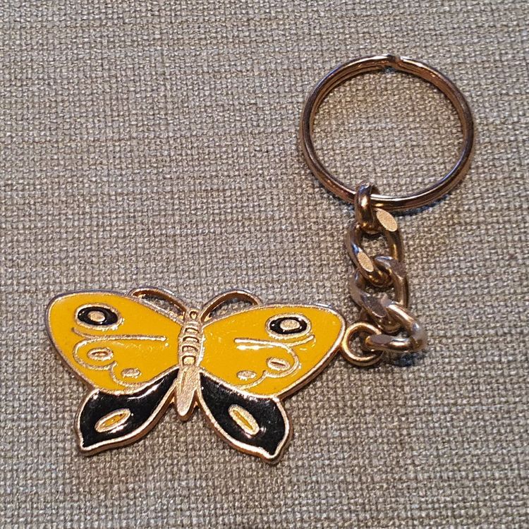 Personalisiertes Schlüsselanhänger-Set Mit Buchstabe & Schmetterling – 11,5 Cm, Harz, Mit Quaste