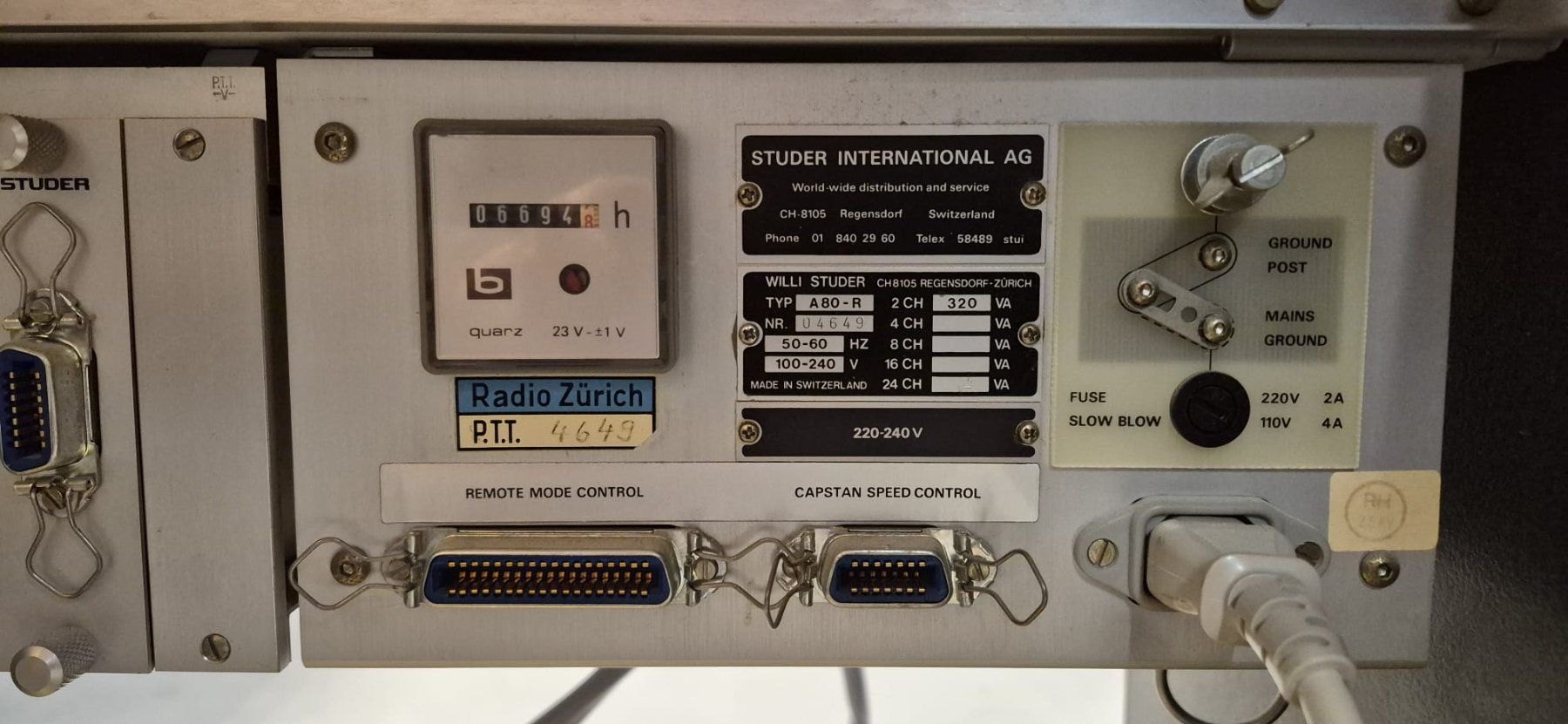 Studer Apparecchi a nastro: STUDER A80R Mastermaschine mit VU Meter Bridge... – Usato da Lohn-Ammannsegg venduto da Techtrading-GmbH 8