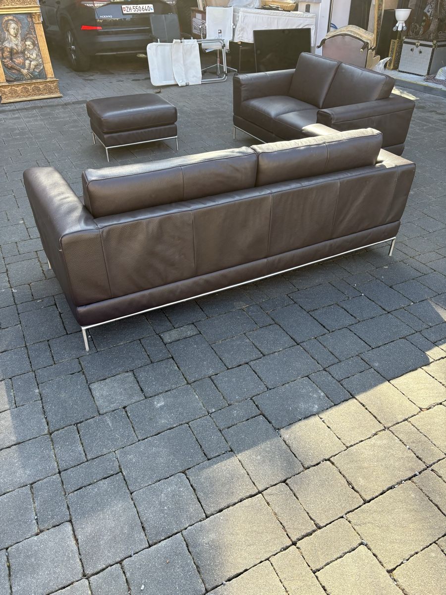 Divani: Elegantes Ledersofa-Set in Braun – Usato da Gündisau venduto da Gregory-dean 3