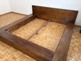 Solid wood bed frame without lattenrost (for 180 x 200cm)