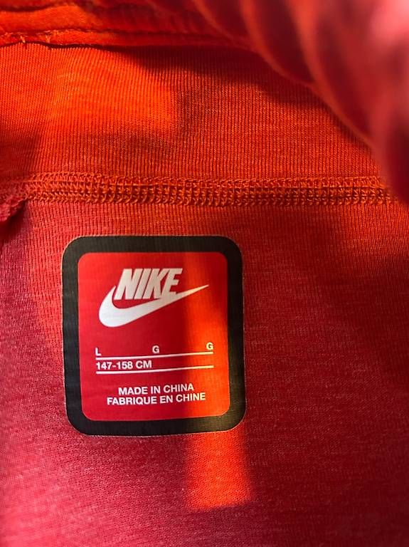 Pantaloni: Trainerhose Nike, Gr. 147-158 – Usato da Thalheim an der Thur venduto da Iselisberger 1