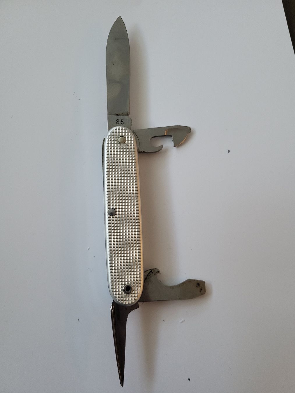 Victorinox Coltelli tascabile: Schweizer  Sokdatenmesser  1985 schöner Zustand – Usato da nunningen venduto da mic_88k2 4