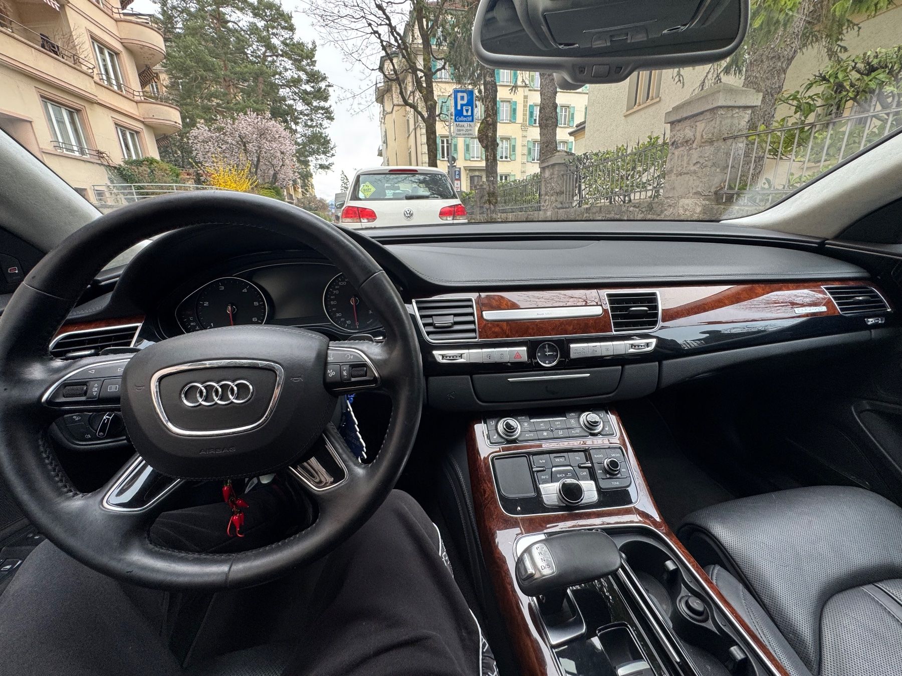 Audi Automobili: Audi A8 4.2 TDI V8 350 CV – Usato da Collombey venduto da Savito 6
