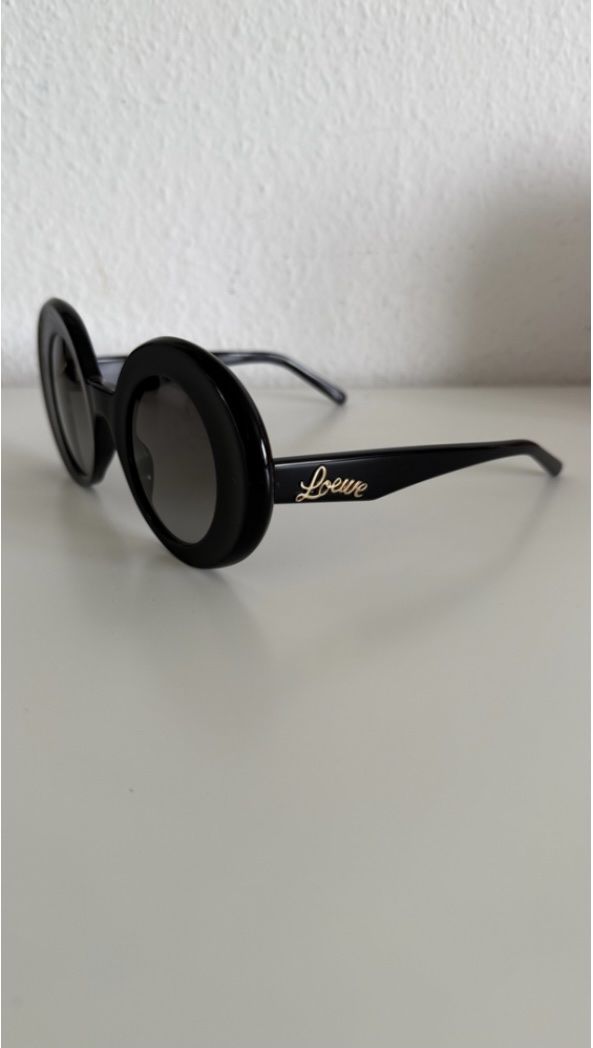 Loewe Occhiali & Lenti: Loewe  oversized sunglasses – Nuovo e nell'imballaggio originale da Versoix venduto da pen_6hgs 3