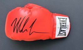 Mike Tyson – Autogramm auf Everlast mit Zertifikat