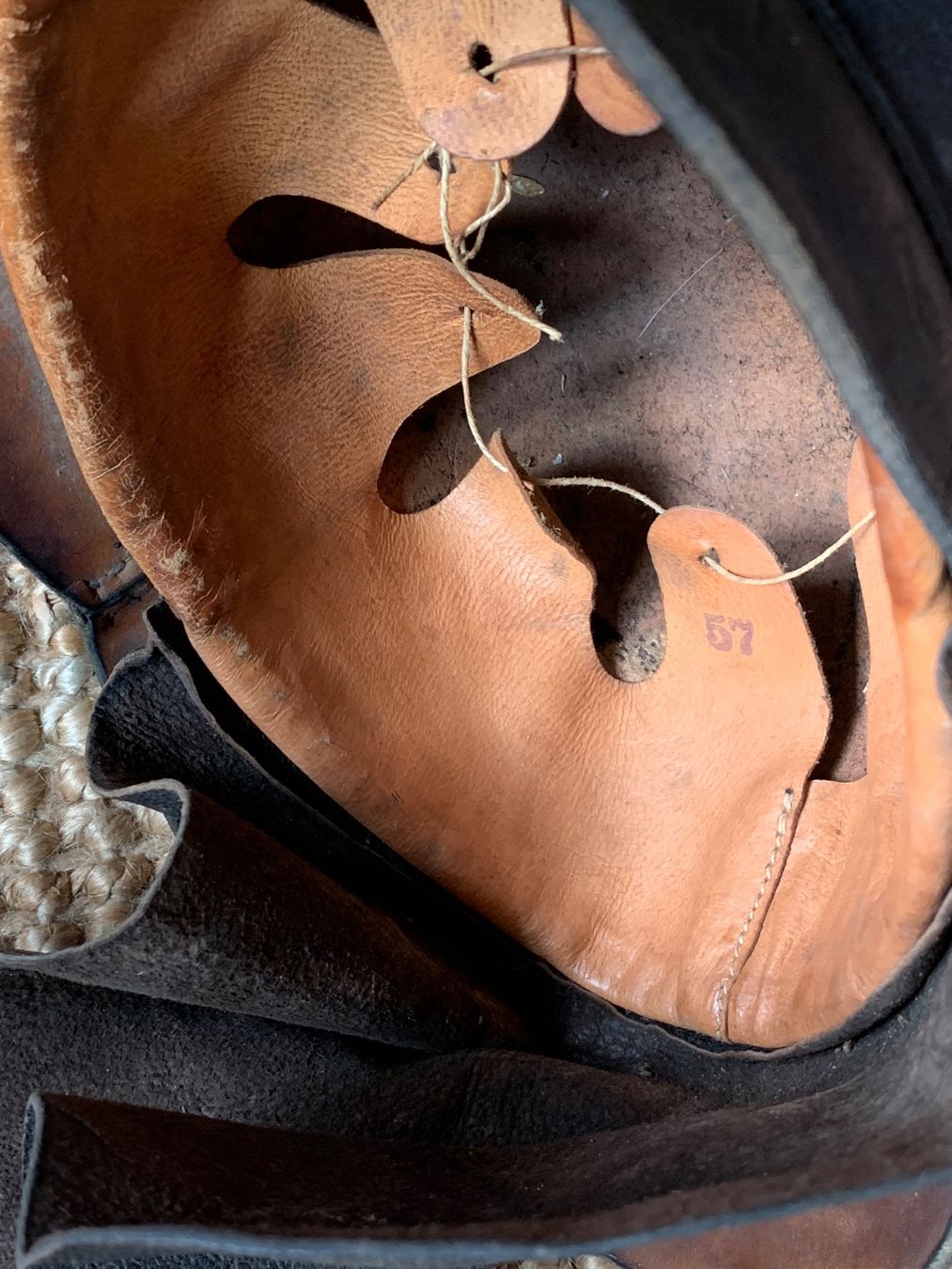 Vêtements & accessoires anciens: Alter Helm – D'occasion à Bibern SO par wecafra 7