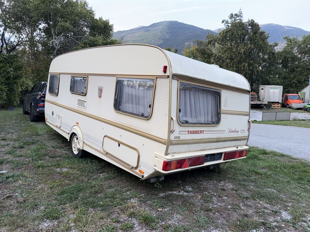 Tabbert Veicoli da campeggio: Tabbert Diadem Wohnwagen – Usato da Ried-Brig venduto da inf_k7jw 1