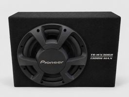 Pioneer Subwoofer TS-WX306B inkl. Verstärker und Sicherung