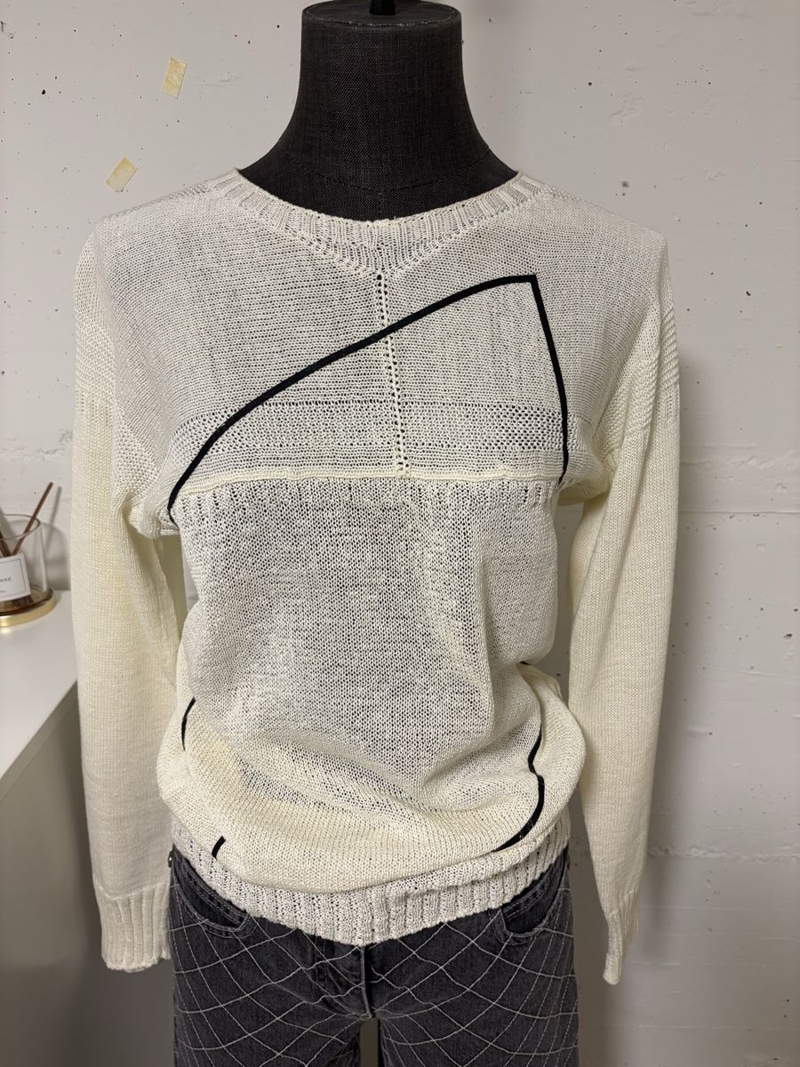 Chanel Pullover & Sweatshirts: Chanel Pullover off-white structured knit size 34 – Neu (gemäss Beschreibung) aus Sarnen von vik_jw5z