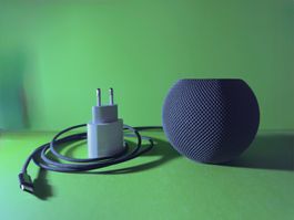 Apple HomePod mini – Space Gray – Excellent état