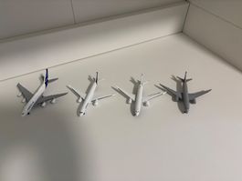 Flugzeugmodelle Sammlung, 4 Stk. - Ideal als Geschenk!