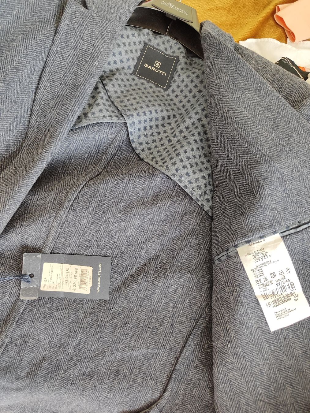 Giacche: herren blazer gr 27 – Nuovo e nell'imballaggio originale da Langnau am Albis venduto da Judithsebi